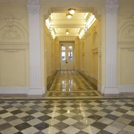 Battisti Oda ve Kahvaltı Trieste